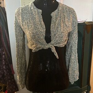 Chic Floral Tie-Front Blouse